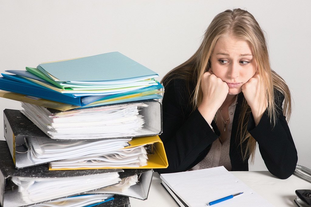 Frau Überforderung Aufschieberitis